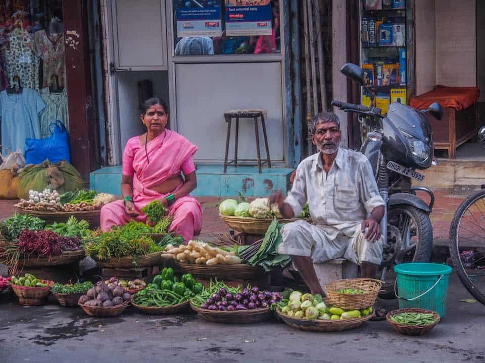 Vegetable street vendors in Mumbai