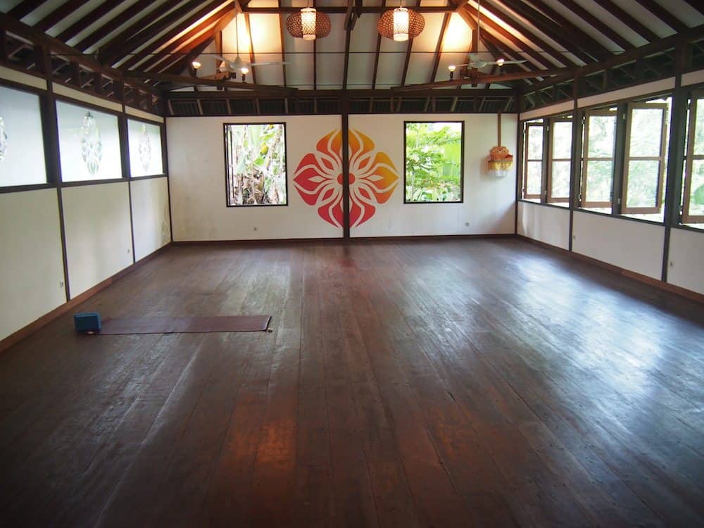 radiantly alive yoga studio ubud