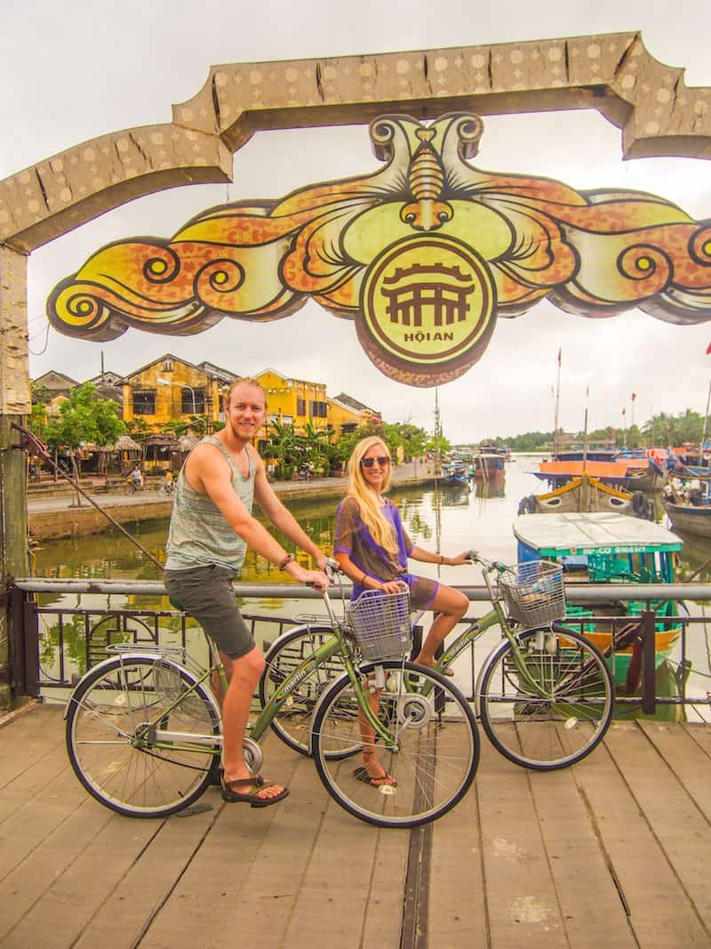 Hoi-An-Vietnam-bike-rental-bridge-old-town