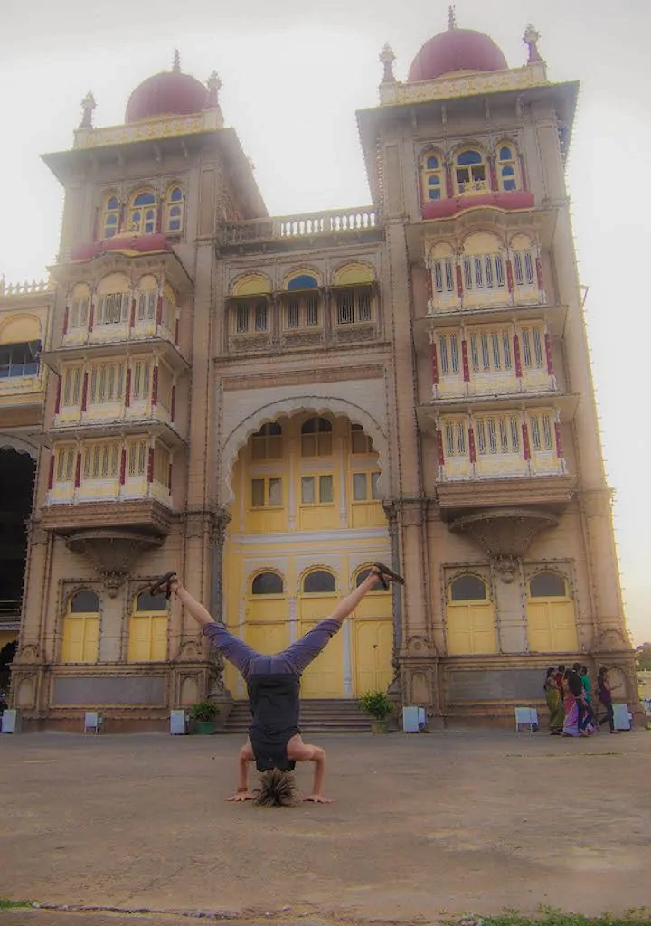 Headstand - Mysore, Karnatica