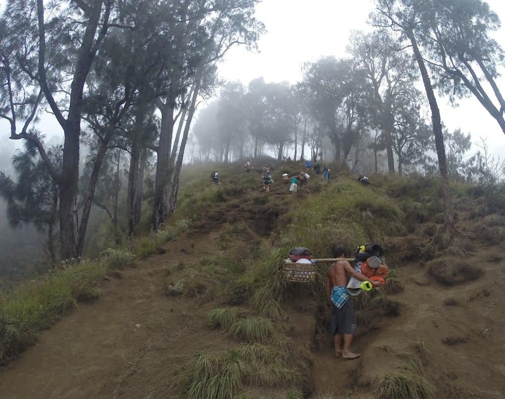 barefoot porter on Mt Rinjani