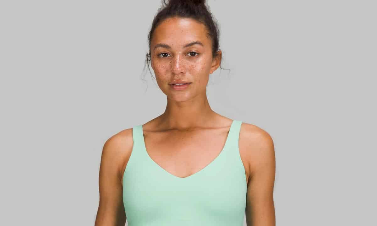 Built in Bra Yoga Tank Tops for Women Spaghetti Strap Camisole Workout Sleeveless Top for Women 