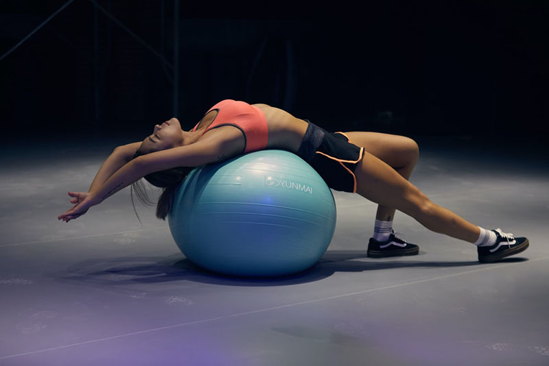 What Size Yoga Ball Do I Need? Use this Exercise Ball Size Chart to Choose the best one for you