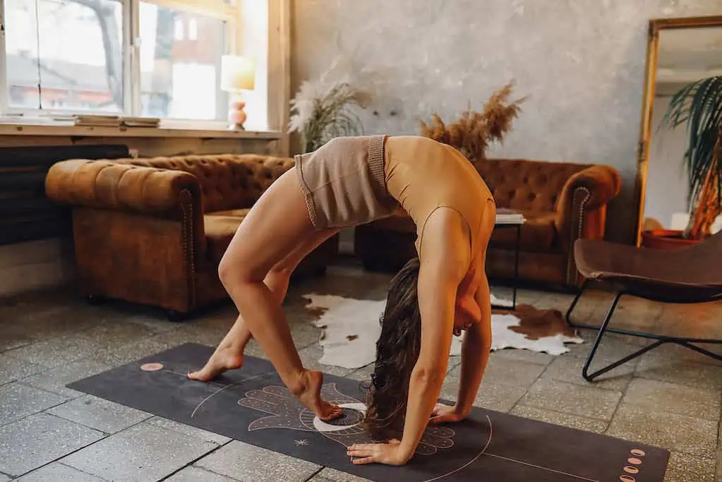 chakrasana