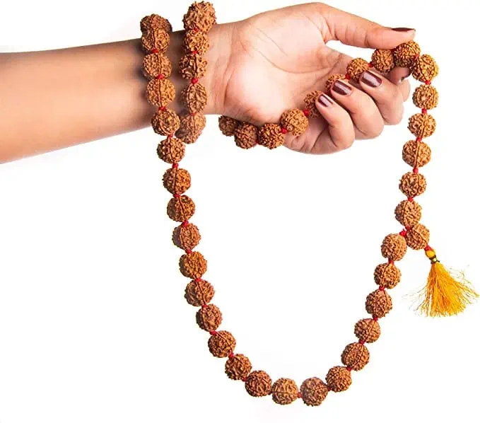 Choosing The Right Yoga Beads: Mala Beads Meaning By Color - The