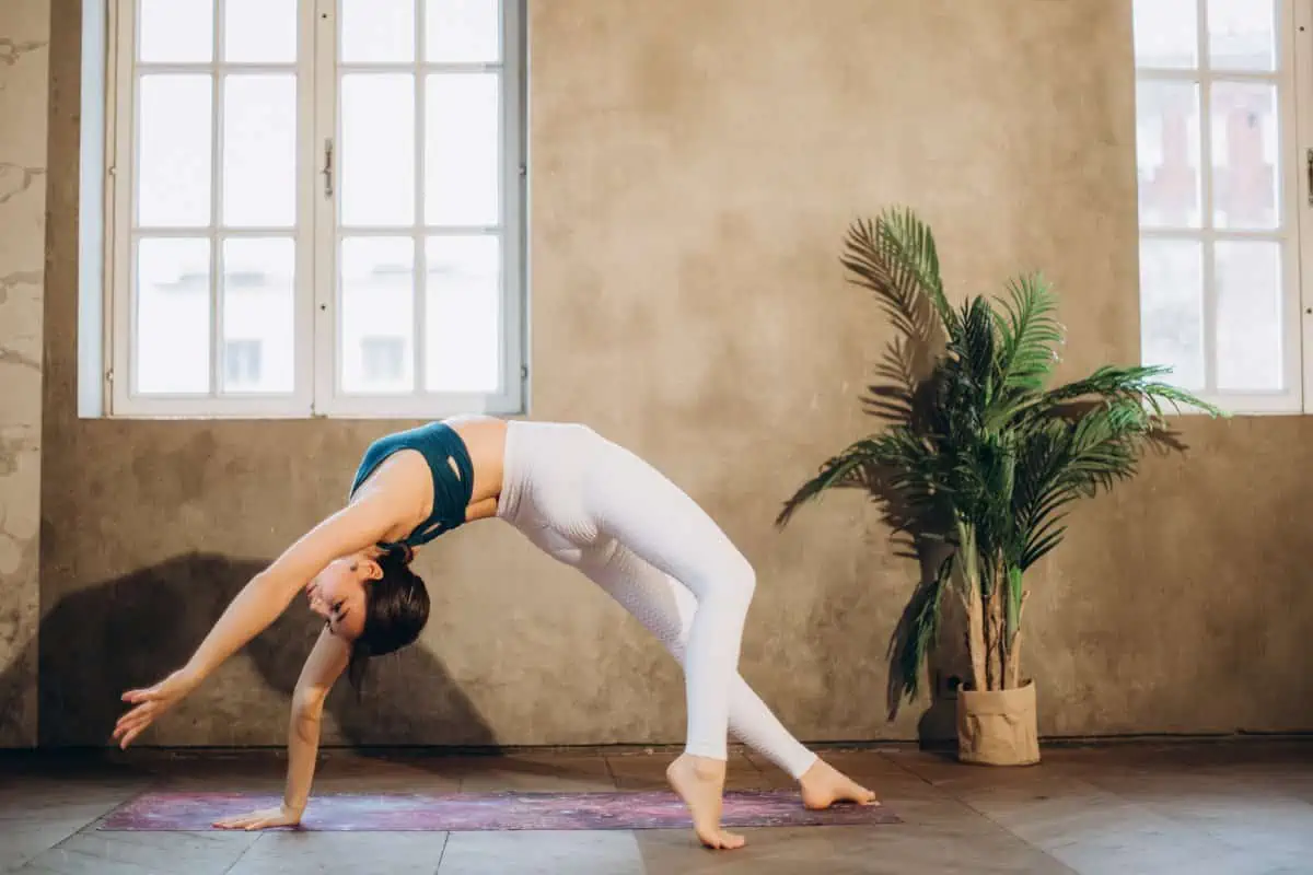 yoga backbend