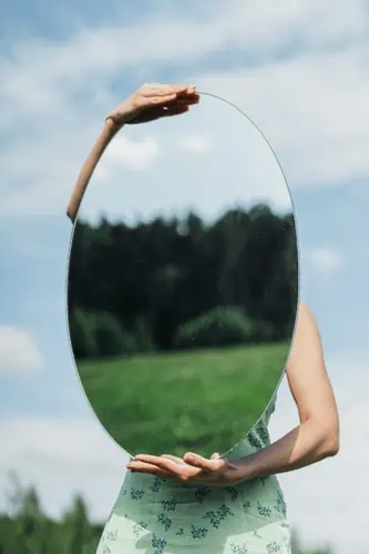 yoga mirror