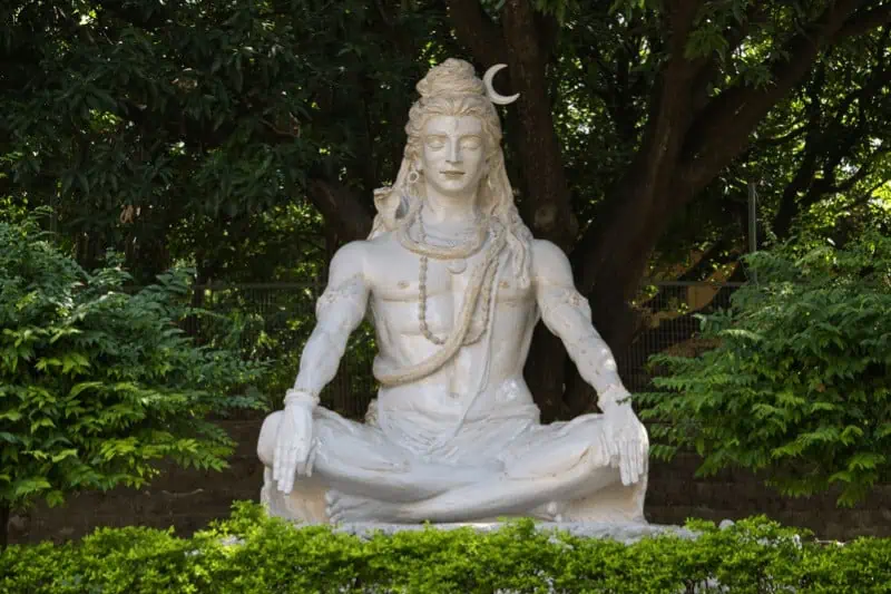 A depiction of Lord Shiva seated in meditation. Lord Shiva, the creator of yoga, passed his knowledge on to the Saptarishis.