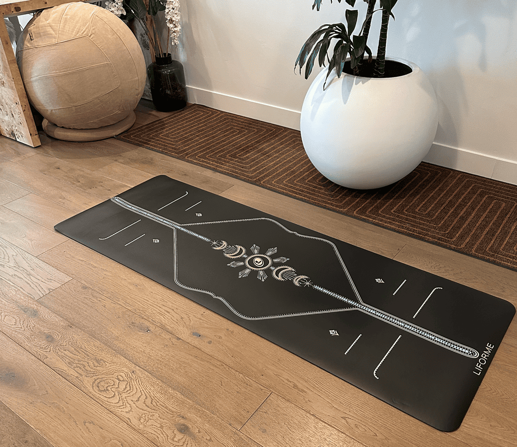 How to Find a Non-Toxic Yoga Mat + Top 8 Most Eco-Friendly Yoga Mats non-toxic yoga mat 23 sustainable mat