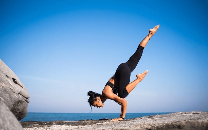 yoga arm balance