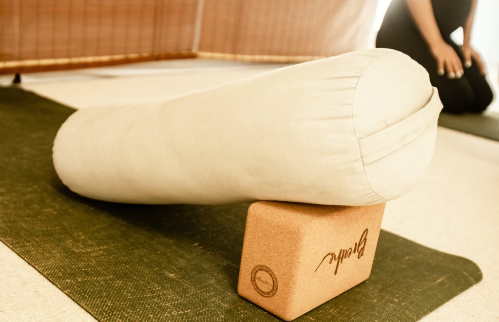 3 Best Yoga Bolsters for Joint Pain: Compared